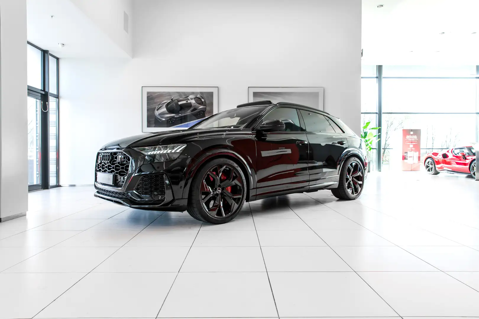 Audi RS Q8 4.0 Q8 ~Munsterhuis Sportscars~ Zwart - 2