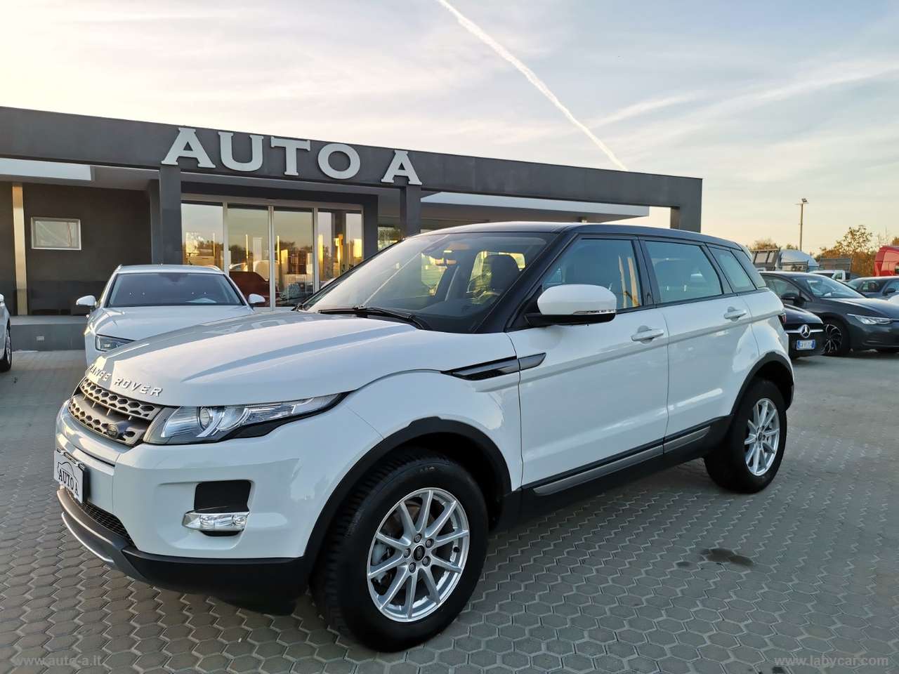 Land Rover Range Rover Evoque RR Evoque 2.2 TD4 5p. Pure