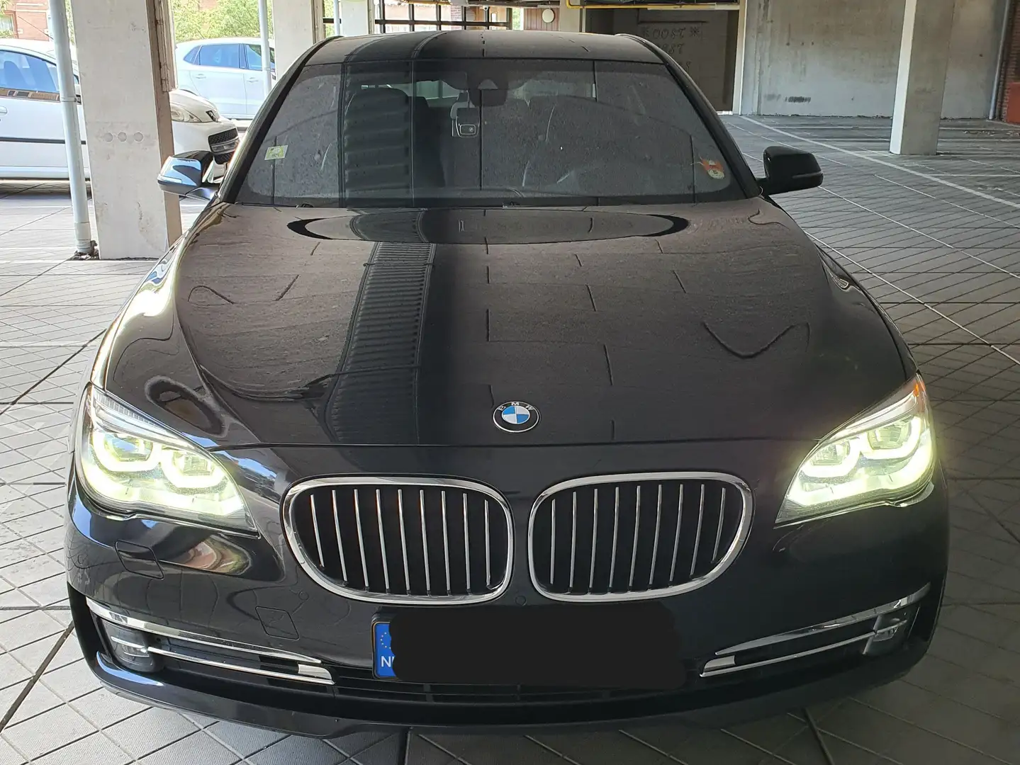 BMW 730 730 High Ex. Zwart - 1
