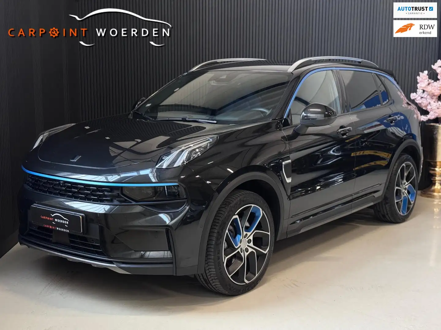 Lynk & Co 01 1.5 | PANORAMA | 360 CAM | STOELVERWARMING Zwart - 1