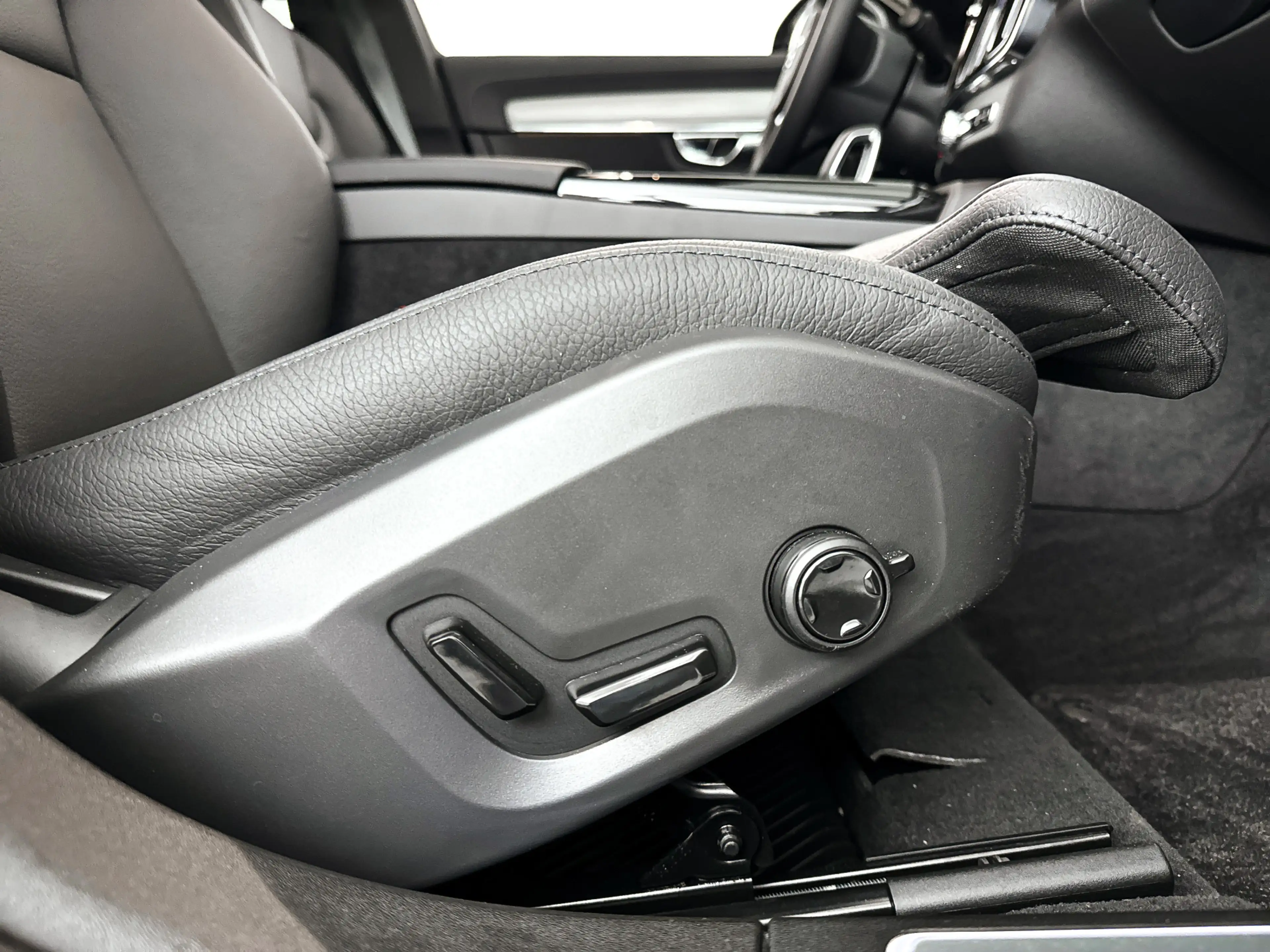 Volvo S90 T8 AWD Plus Bright | Panoramadak | 360° camera | H — photo 7