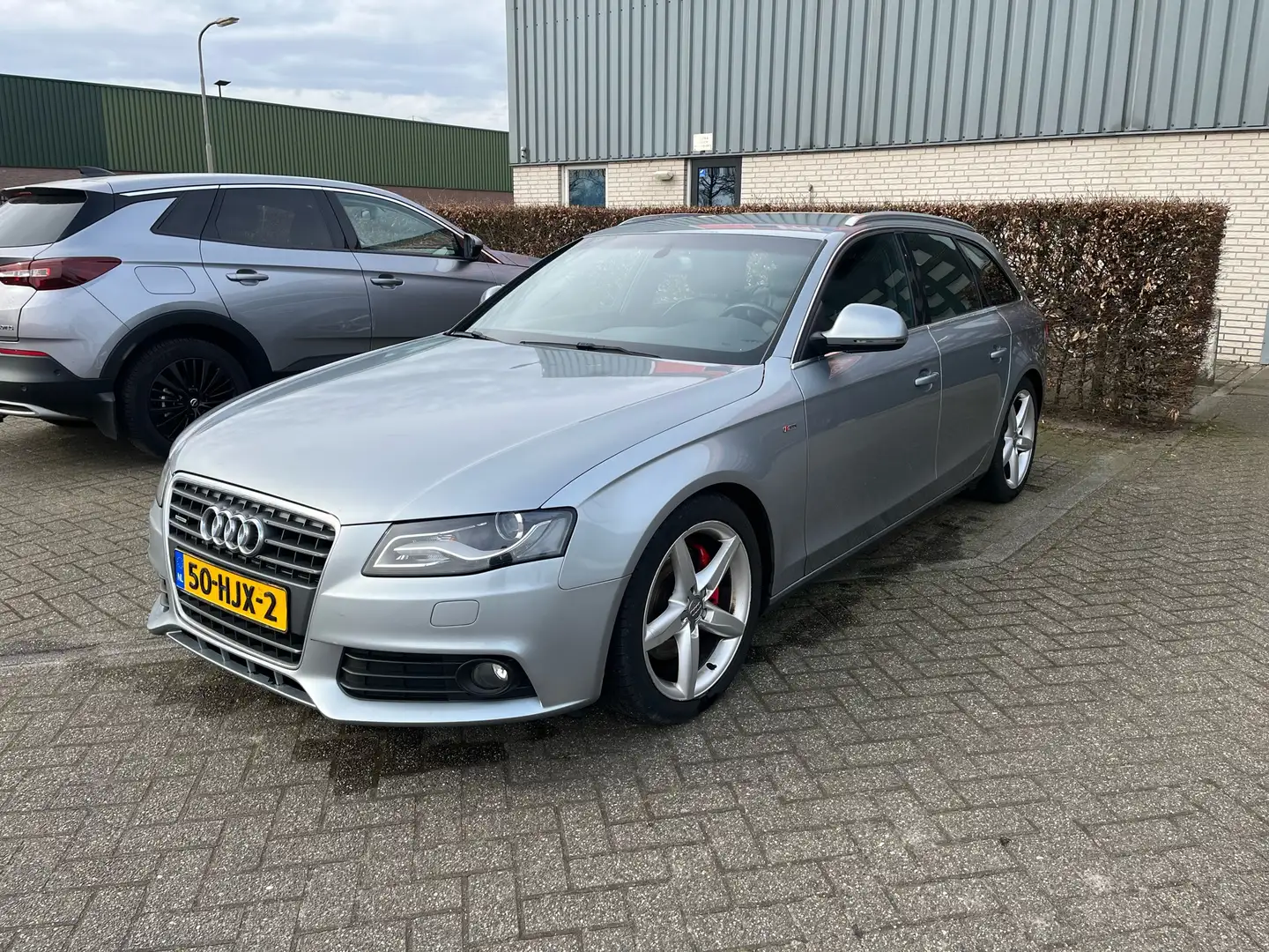 Audi A4 2.0 TFSI q. PL bns Grijs - 1