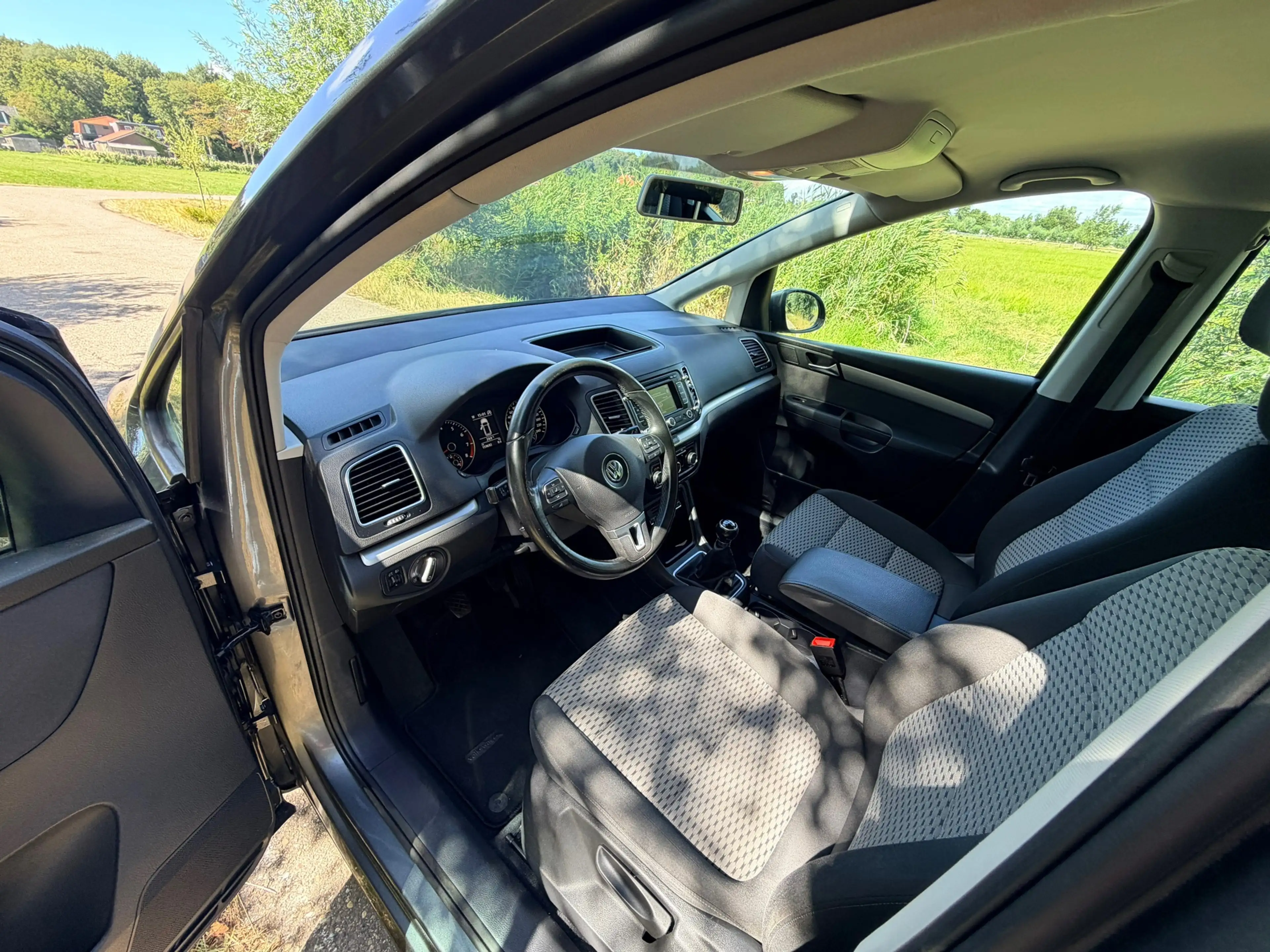 Volkswagen Sharan 1.4 TSI Trendline Clima Navi Electrische Trekhaak — photo 24