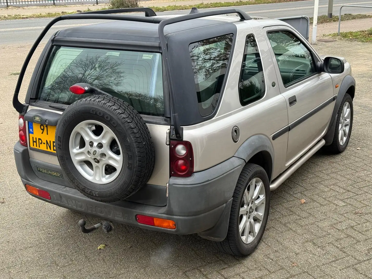 Land Rover Freelander 1.8i Hardback . Neem contact op en we maken een af Beige - 2
