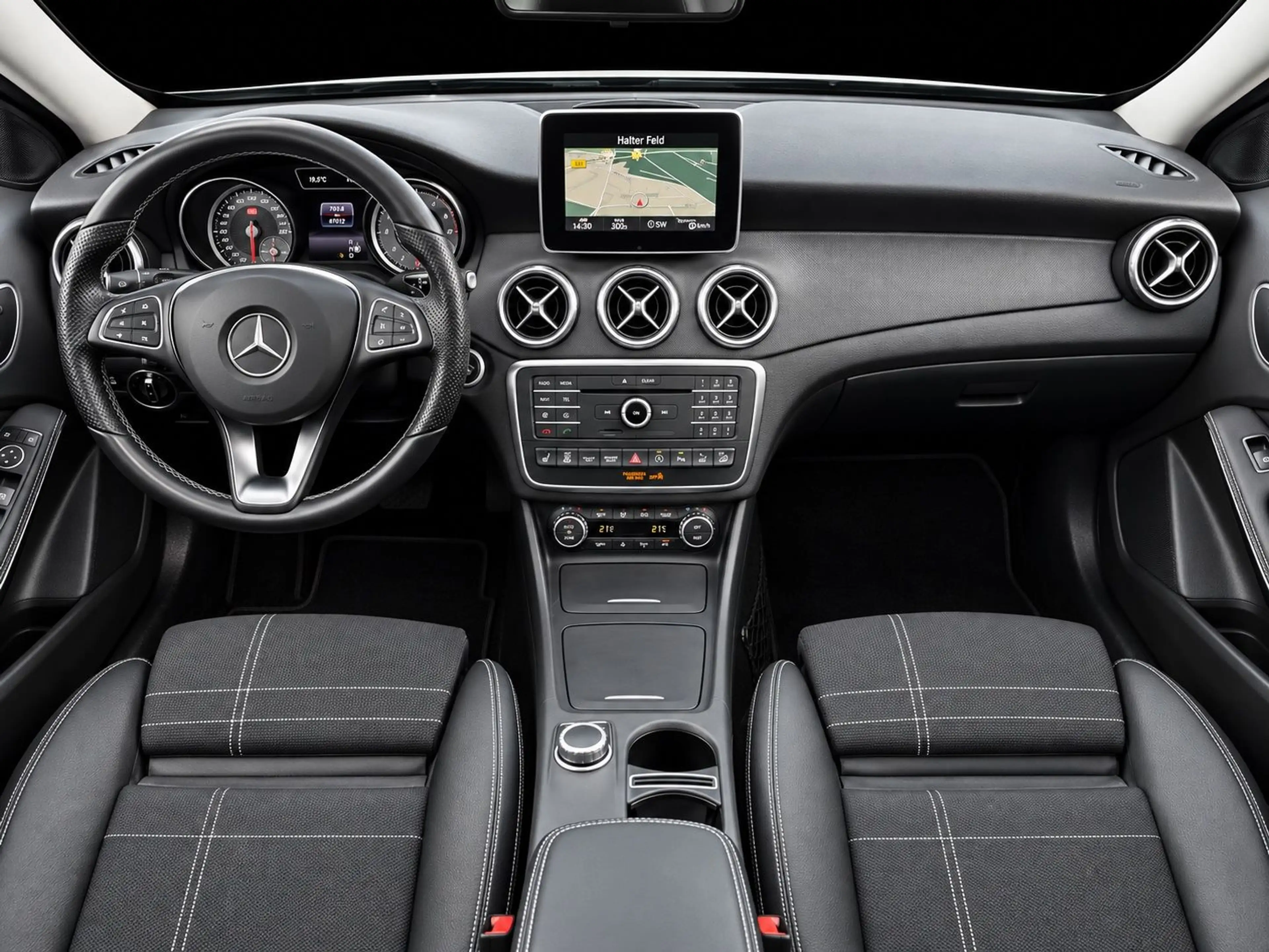 Mercedes-Benz GLA 220 GLA220d Aut. Night*Totw*Pano*AHK*4Matic*Garantie — photo 12