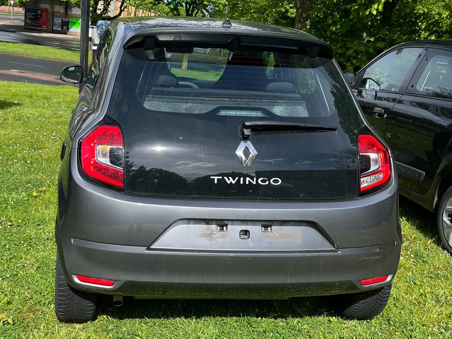 Renault Twingo Life Grau - 2