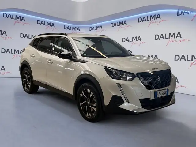 Peugeot 2008 view 7