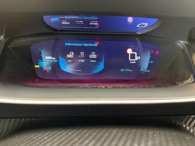 Peugeot 2008 view 14