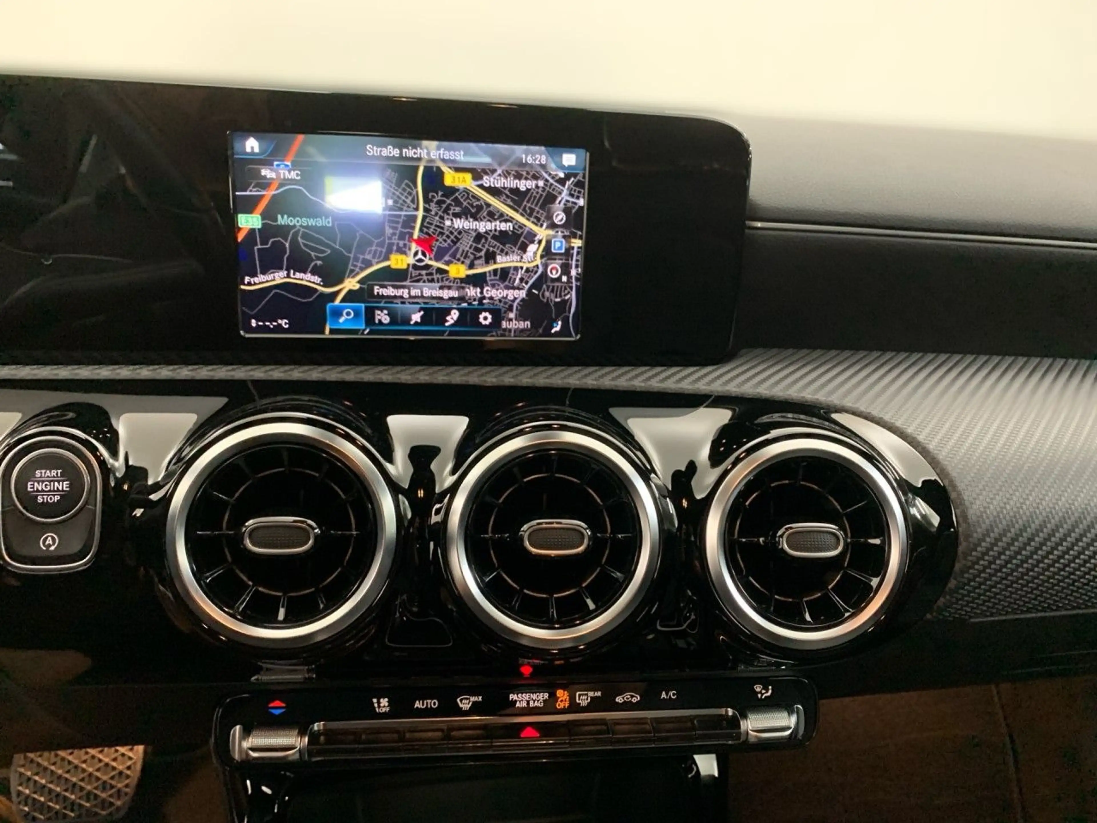 Mercedes-Benz CLA 220 d SB AHK Kamera Spurhalt-Ass Klimaautom — photo 10