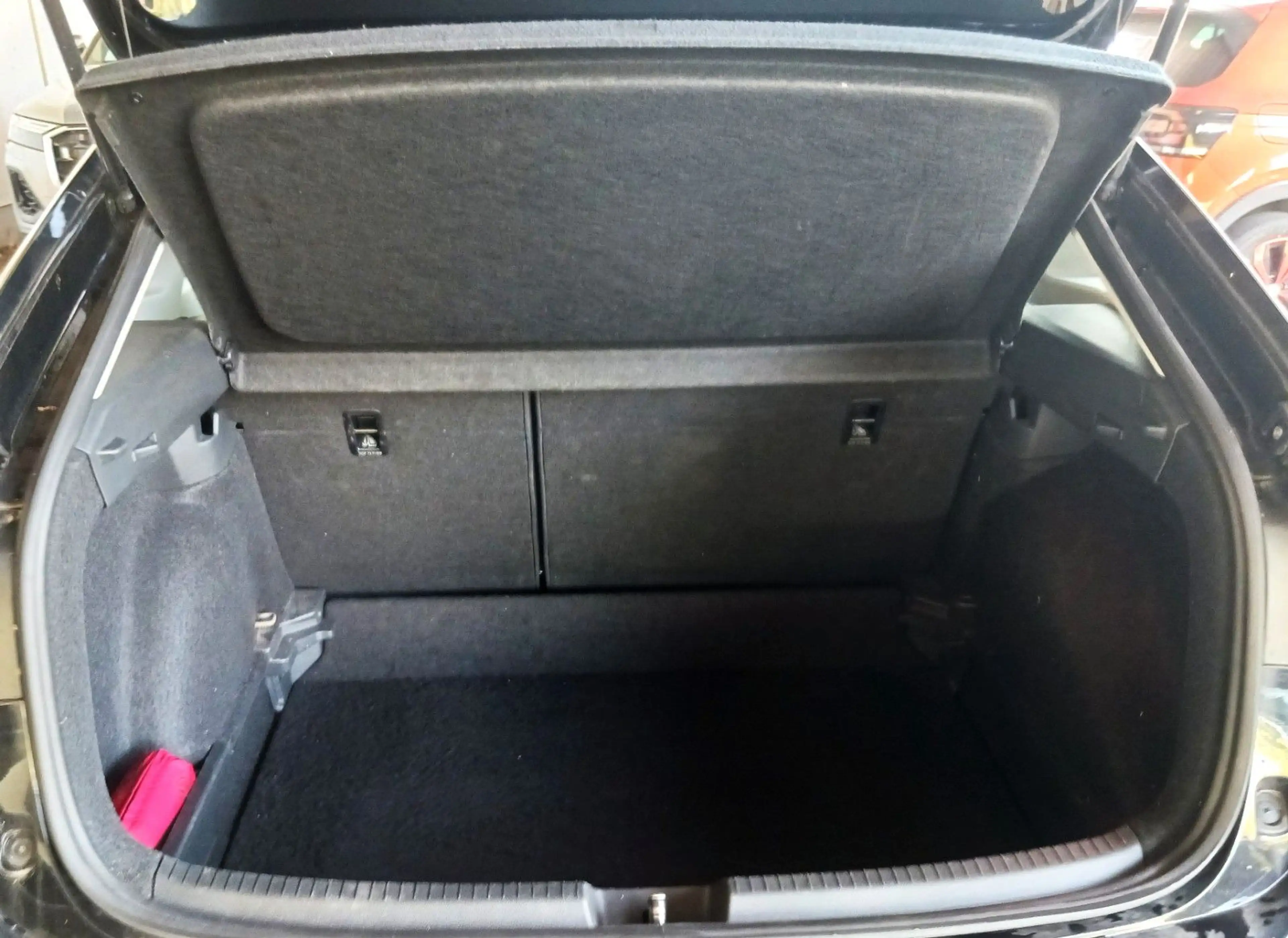 Volkswagen Taigo Life 1.0 TSI 81 kW LED,ACC,Sitzhzg — photo 6