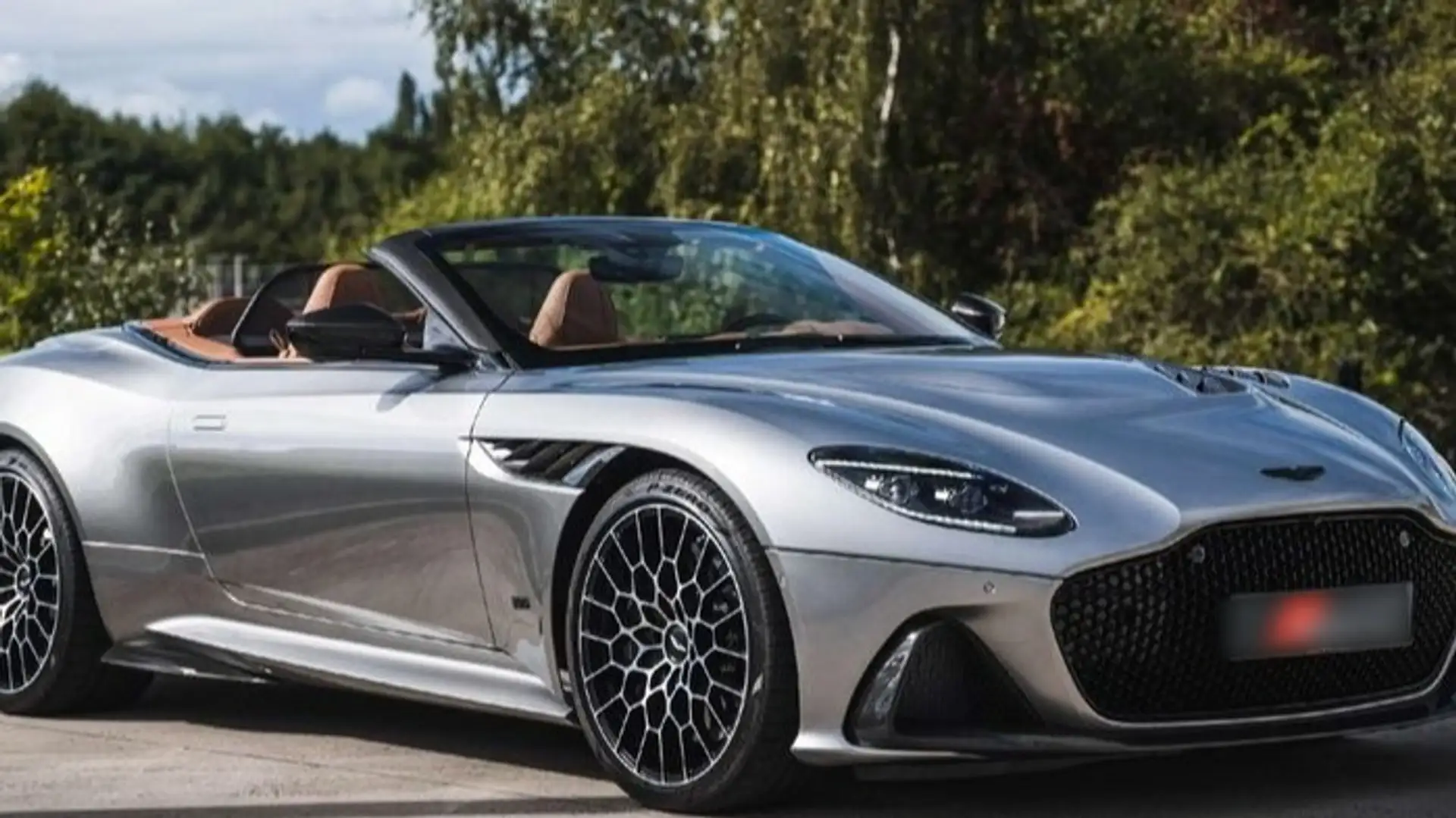 Aston Martin DBS Superleggera Volante Marrón - 2