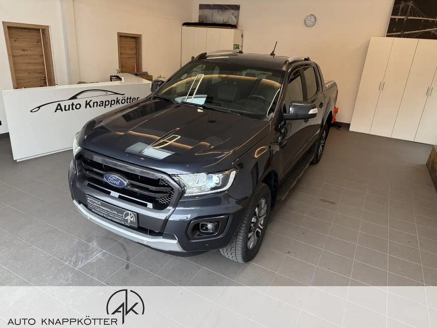Ford Ranger Ranger 2.0 TDCi Panther Wildtrack 4x4 Doppelkabine Gris - 2