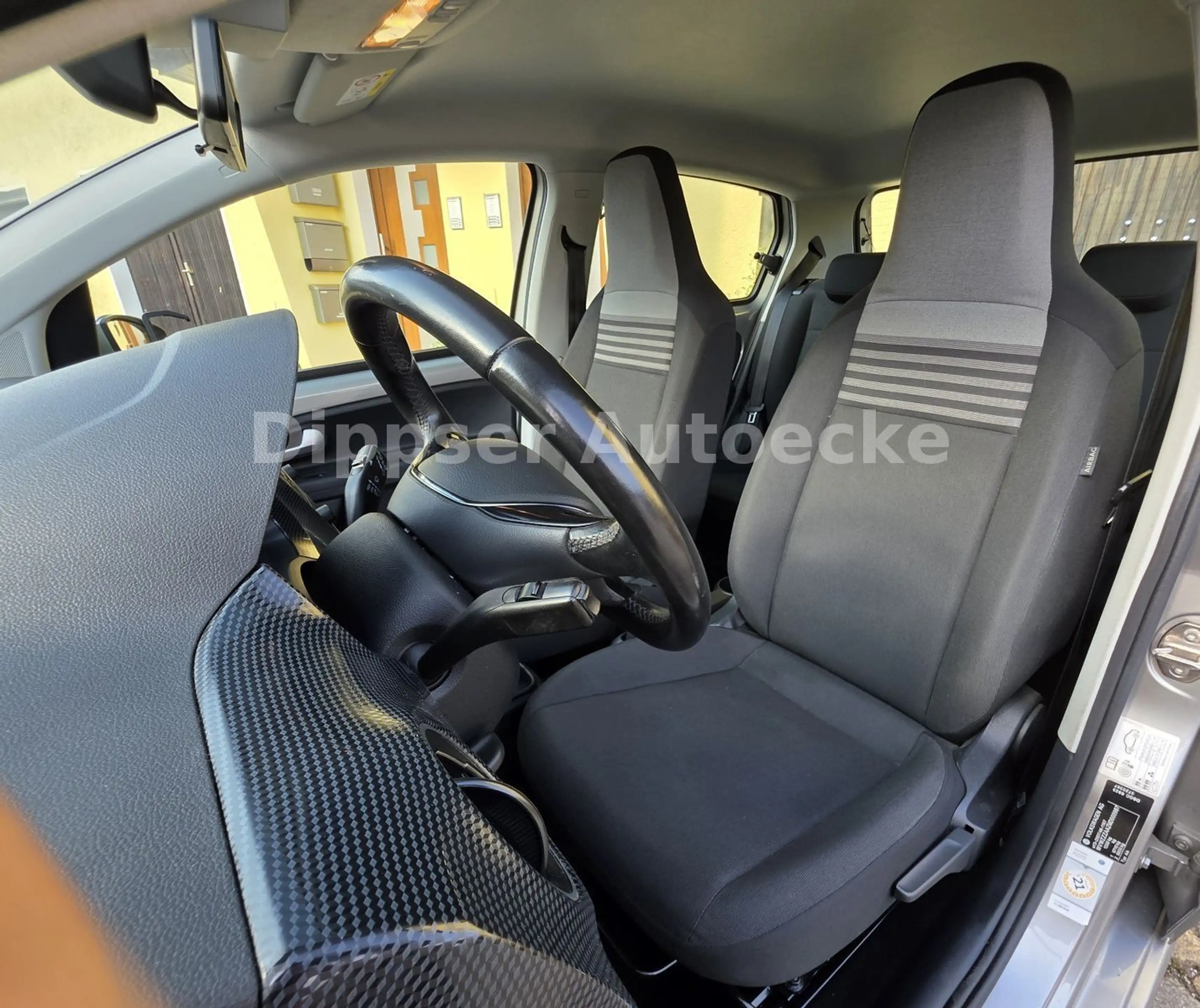 Volkswagen up! "Comfort"_Climatr_Sitzh_Parkp_Allwetter... — photo 8