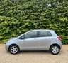 Toyota Yaris 1.3i VVT-i 16v London BOITE AUTOMATIQUE 76.000 KM Gris - thumbnail 3