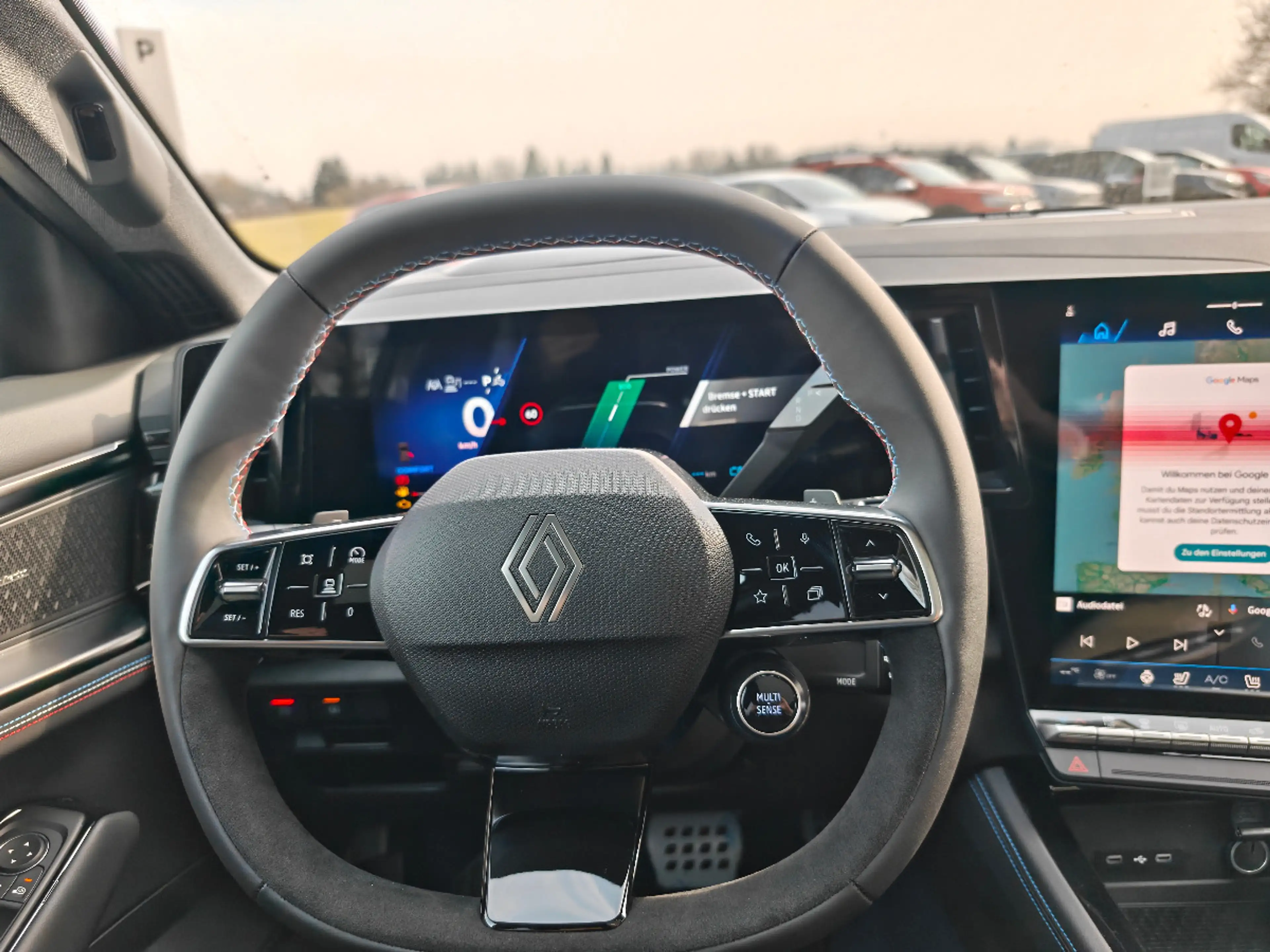Renault Rafale Esprit Alpine E-Tech Plug-in Hybrid 300 4x4 — photo 8