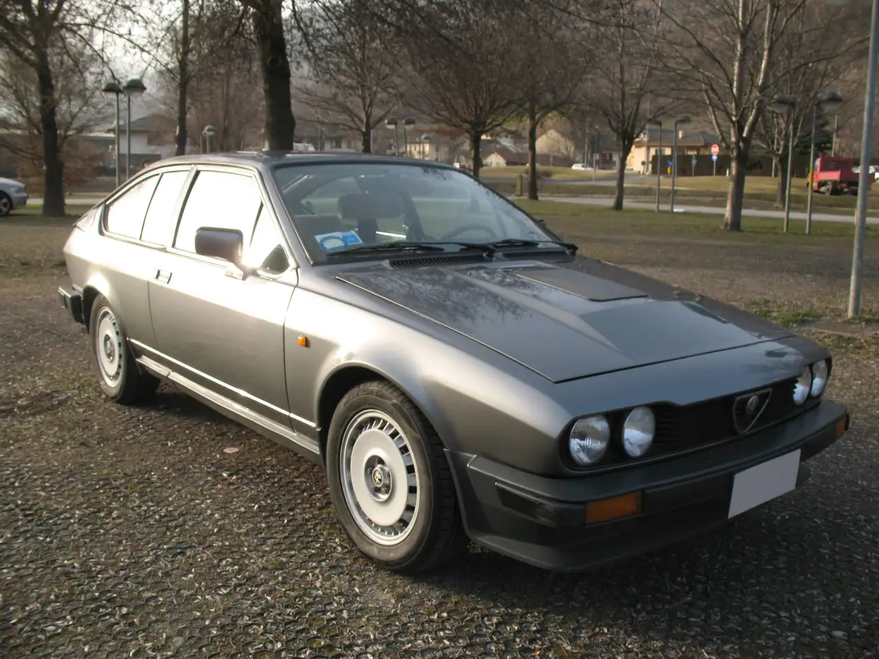 Alfa Romeo GTV6 2.5i, foto 3