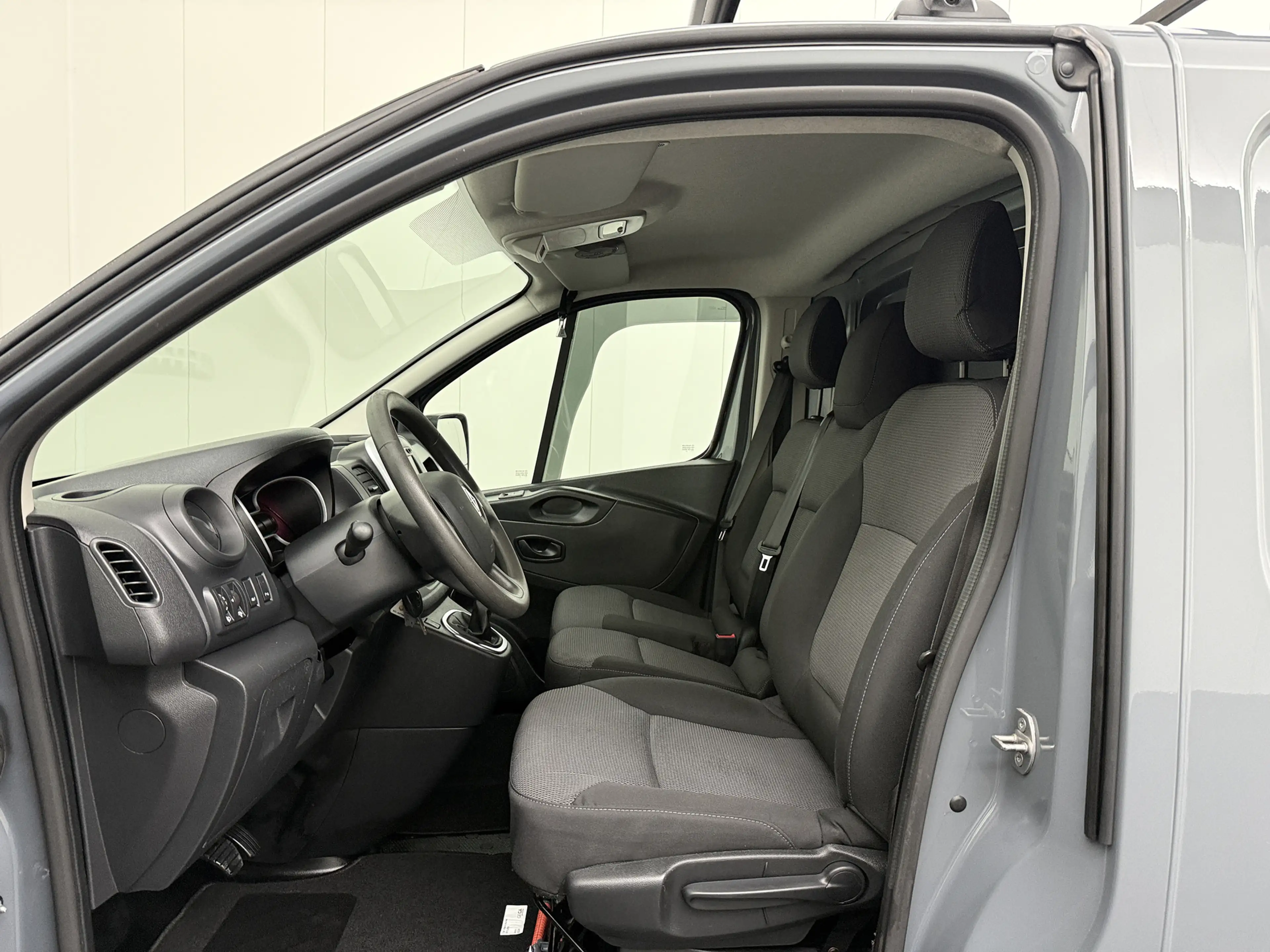 Renault Trafic 2.0DCi 145PK Automaat Lang Imperiaal | Trekhaak | — photo 23