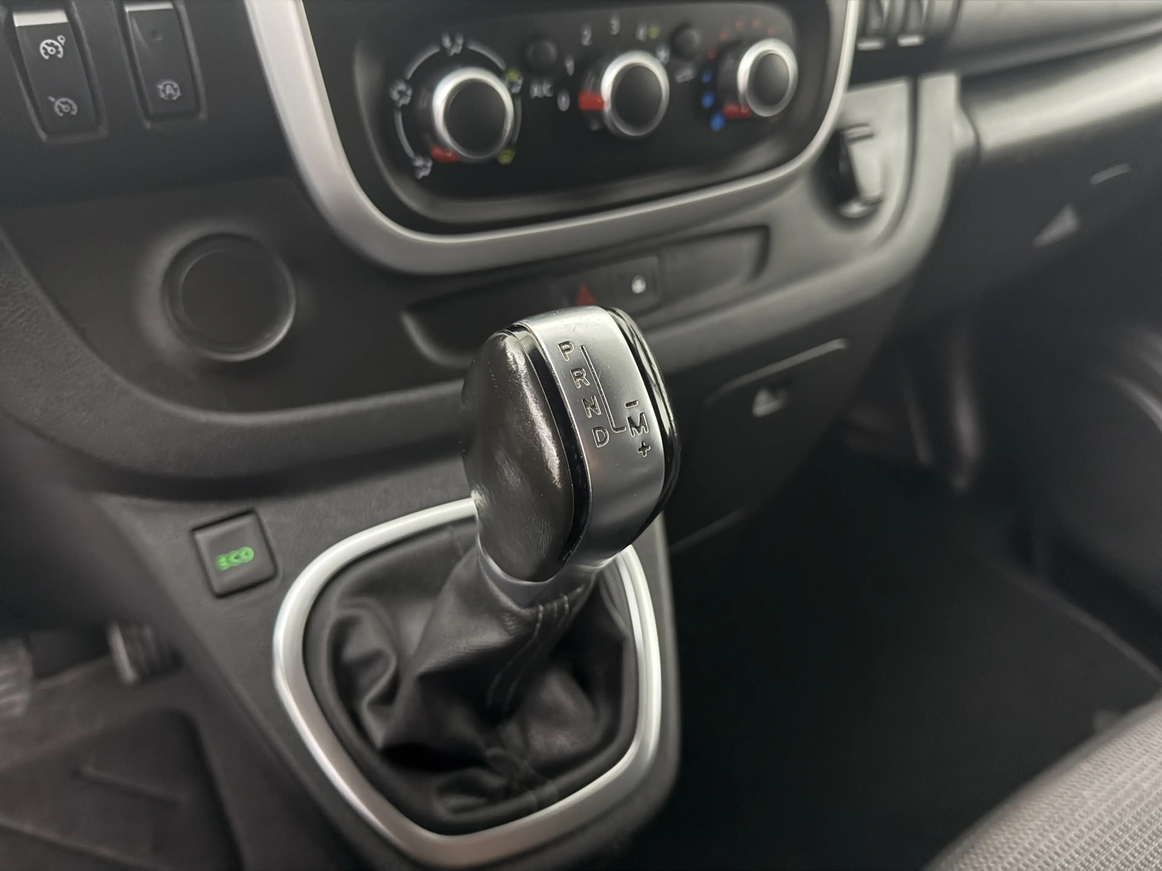 Renault Trafic 2.0DCi 145PK Automaat Lang Imperiaal | Trekhaak | — photo 18