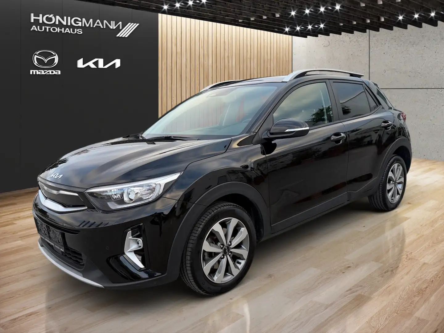 Kia Stonic Stonic 1,0 TGDI GPF ISG Gold DCT Aut. Schwarz - 1