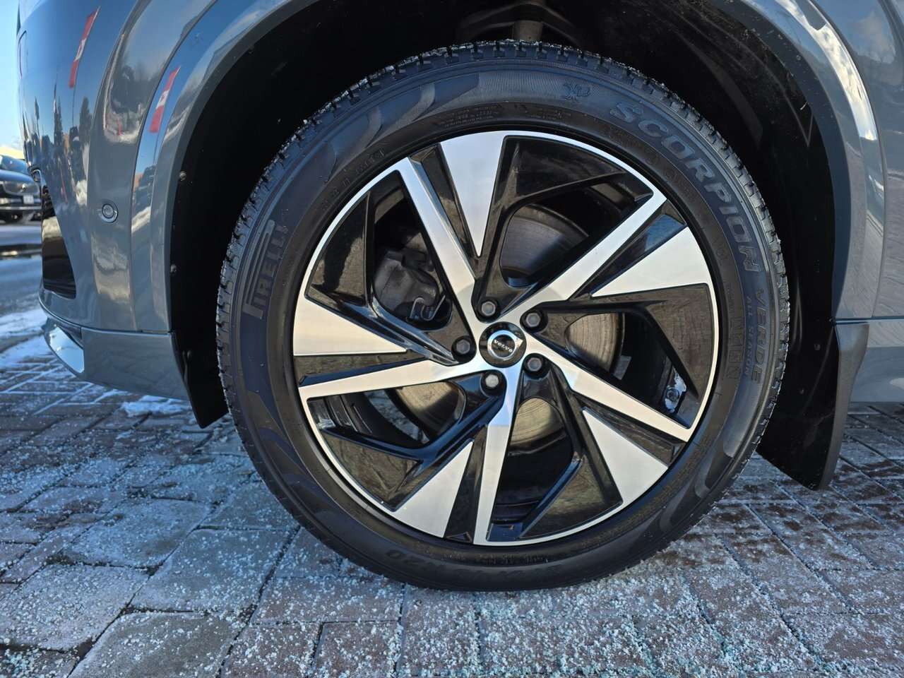 2022 Volvo XC90 UP TO *5YR/UNLIMITED KM WARRANTY... thumb 8