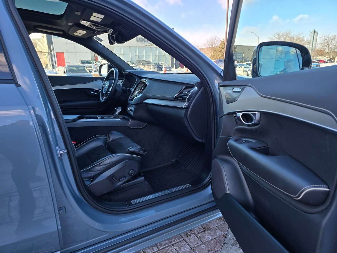 2022 Volvo XC90 UP TO *5YR/UNLIMITED KM WARRANTY... thumb 24