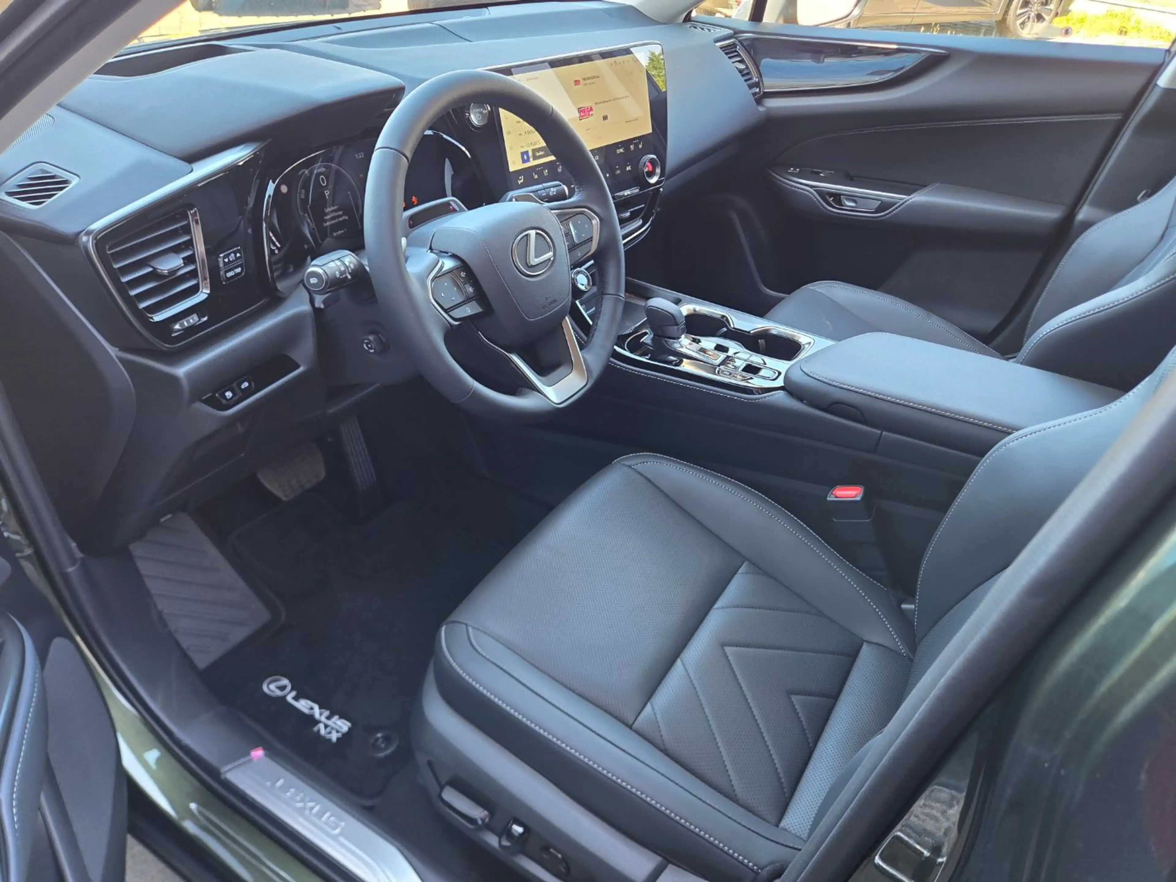 Lexus NX 450h+ Plug-in Business Line LED, SHZ, 360°Kam. — photo 4