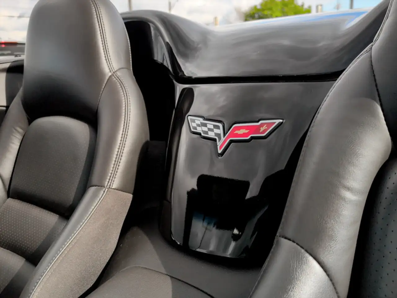 Chevrolet Corvette photo Chevrolet Corvette