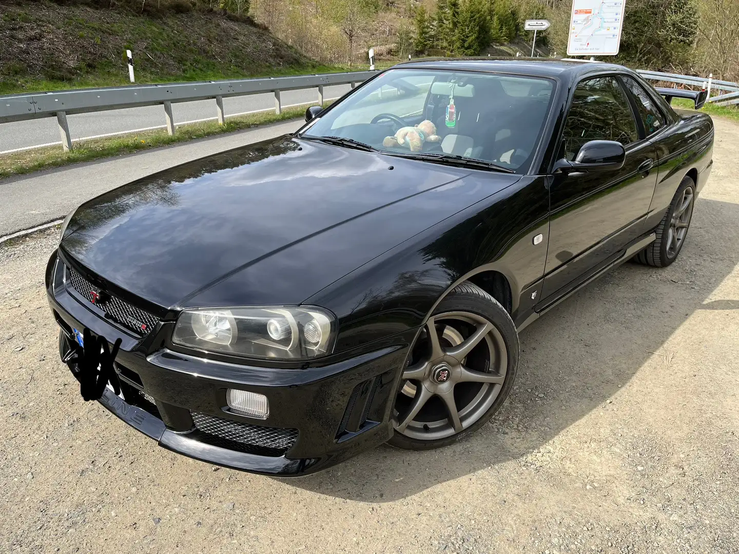 Nissan Skyline R34 GT-T Černá - 1