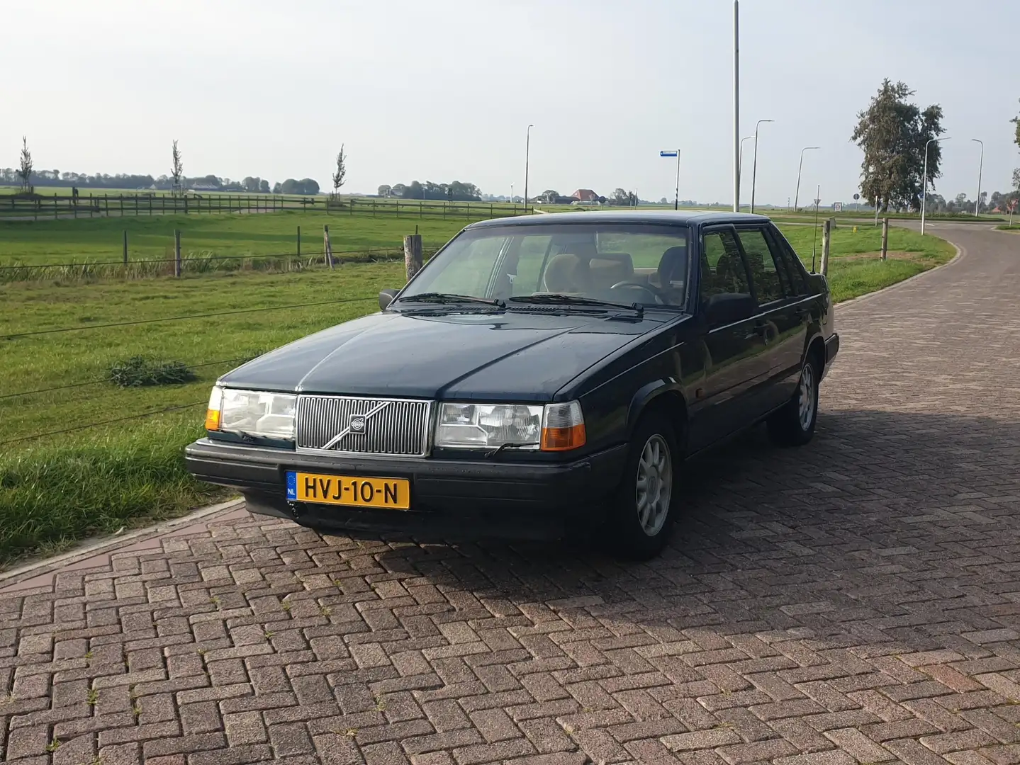 Volvo 940 944 845 GL Groen - 1