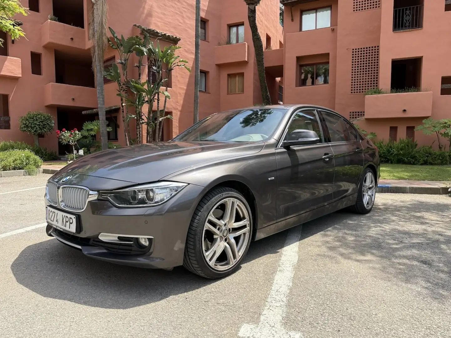 BMW 320 320d Modern Modern Marrón - 2