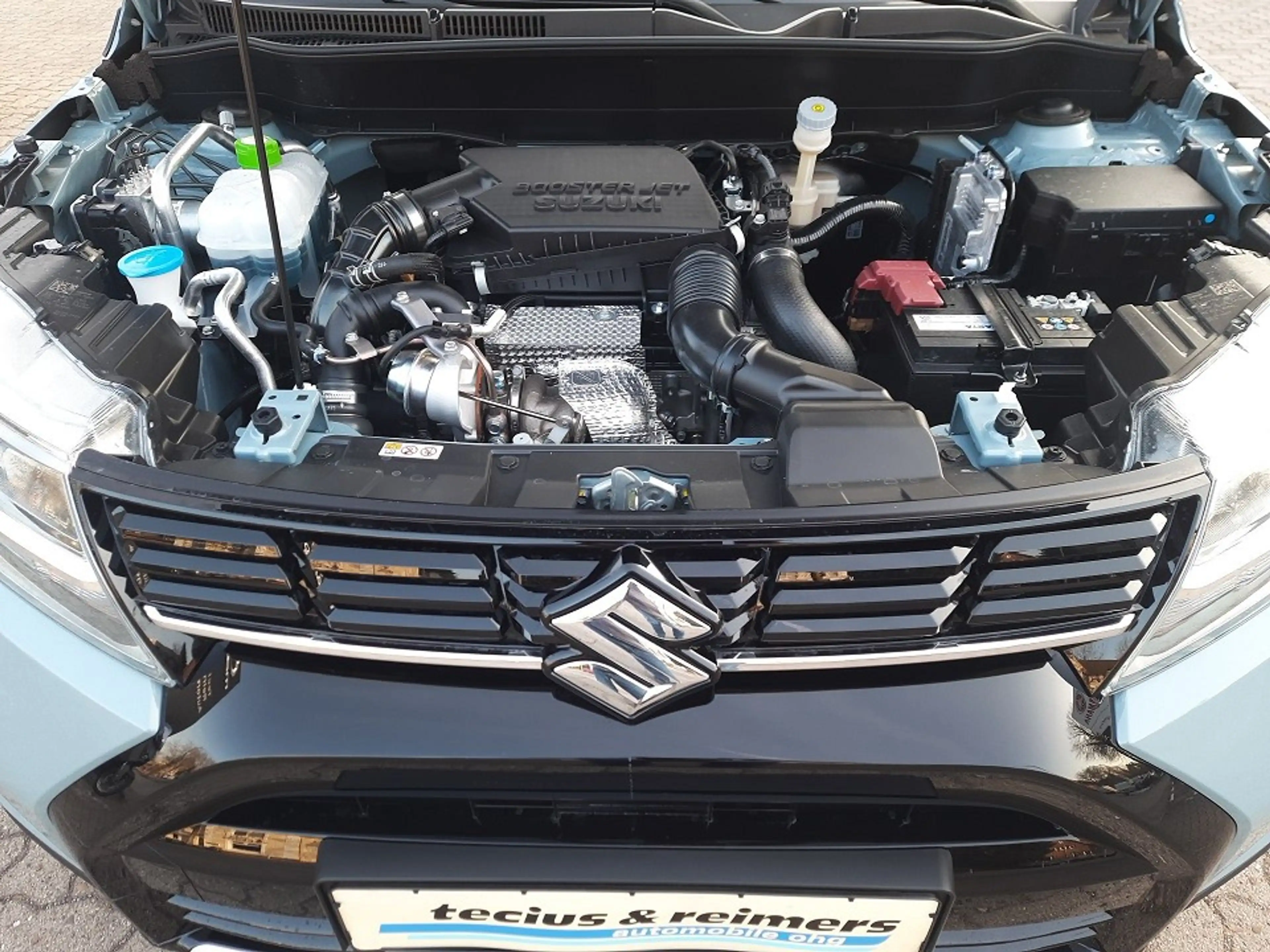 Suzuki Vitara 1.4 COMFORT 6AT MILD-HYBRID BOOSTERJET — photo 20