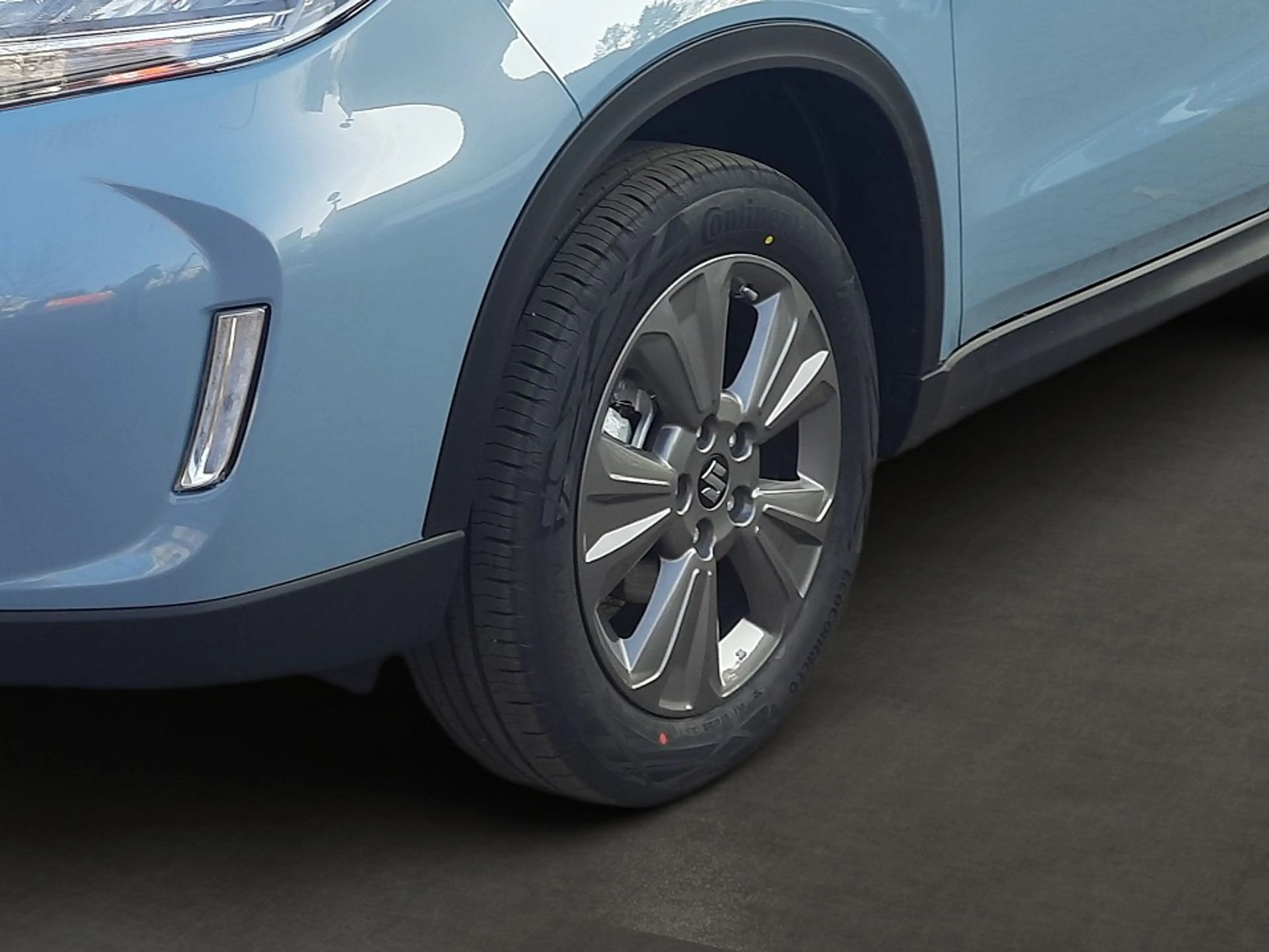 Suzuki Vitara 1.4 COMFORT 6AT MILD-HYBRID BOOSTERJET — photo 7