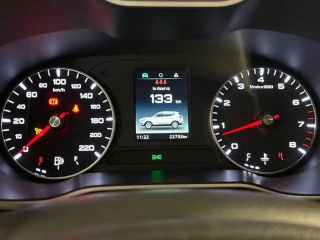 MG ZS view 12