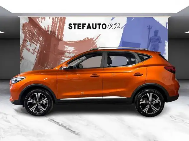 MG ZS view 4