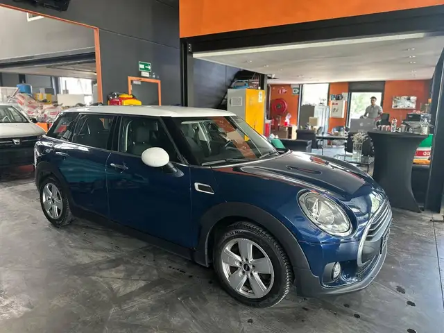 MINI One D Clubman 1.5(d) - A/C - MEDIA/TEL - LIM/REG - USB - VITRES ELECT