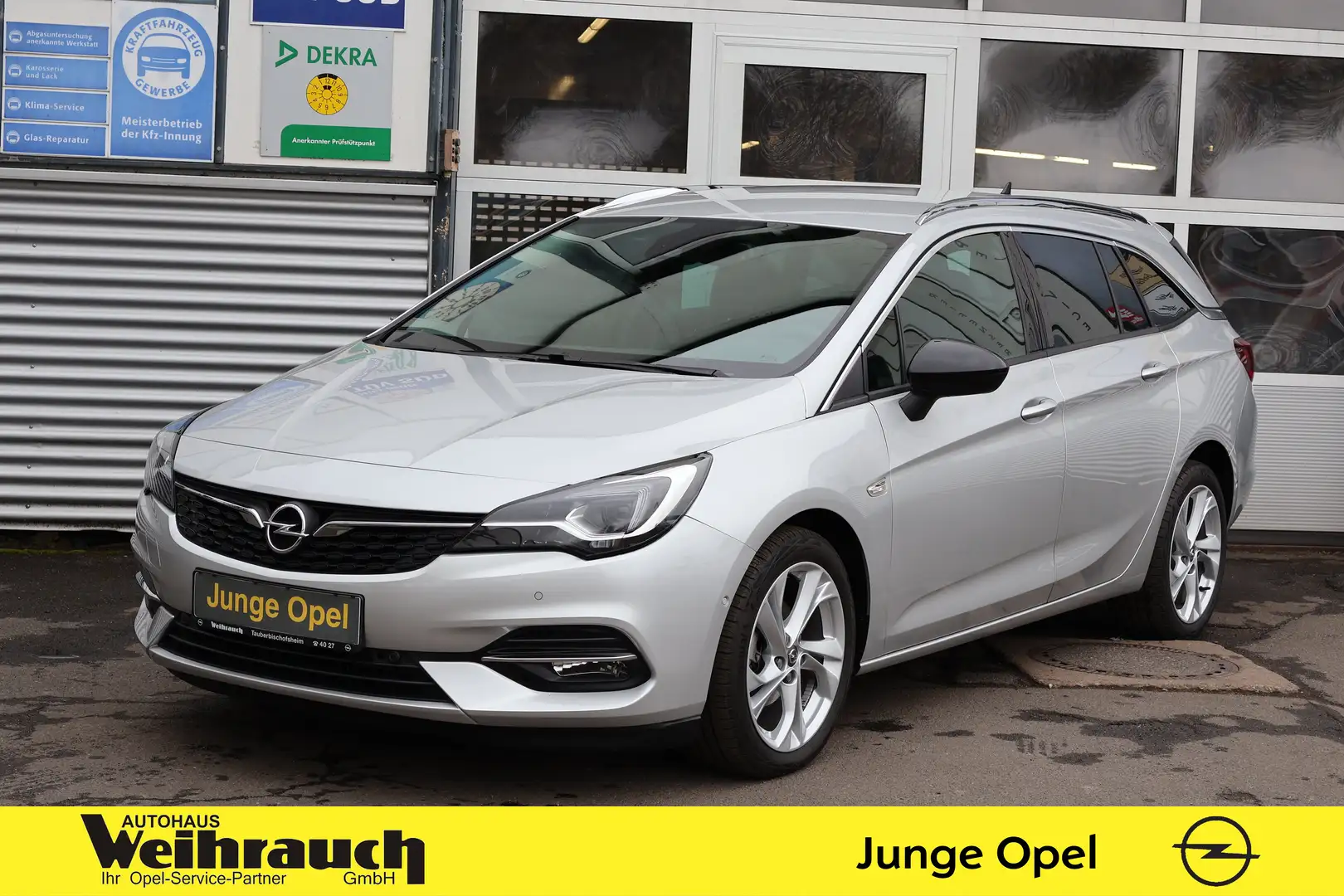 Opel Astra ST 1.2 Turbo Elegance+NaviPro+Matrix-LED+ Argent - 1