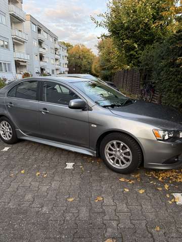 Mitsubishi Lancer 1.6 ClearTec Inform