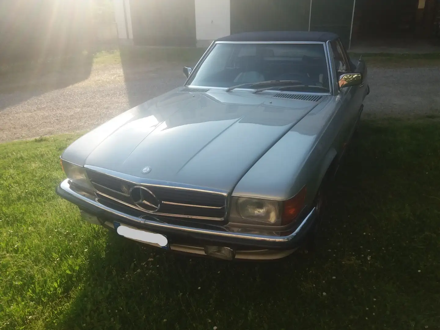 Mercedes-Benz SL 350 Stříbrná - 2