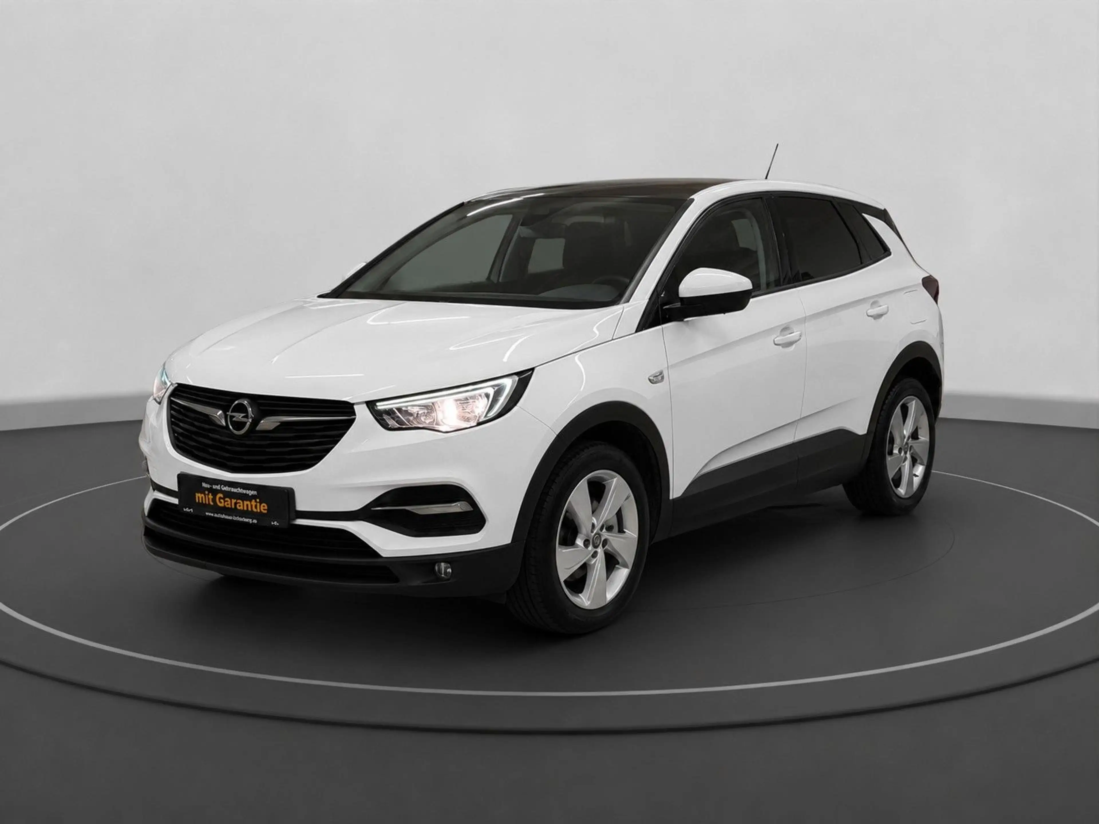 Opel Grandland X 1.2T Business Ed. 1.HAND*PANO*KAMERA — photo 6