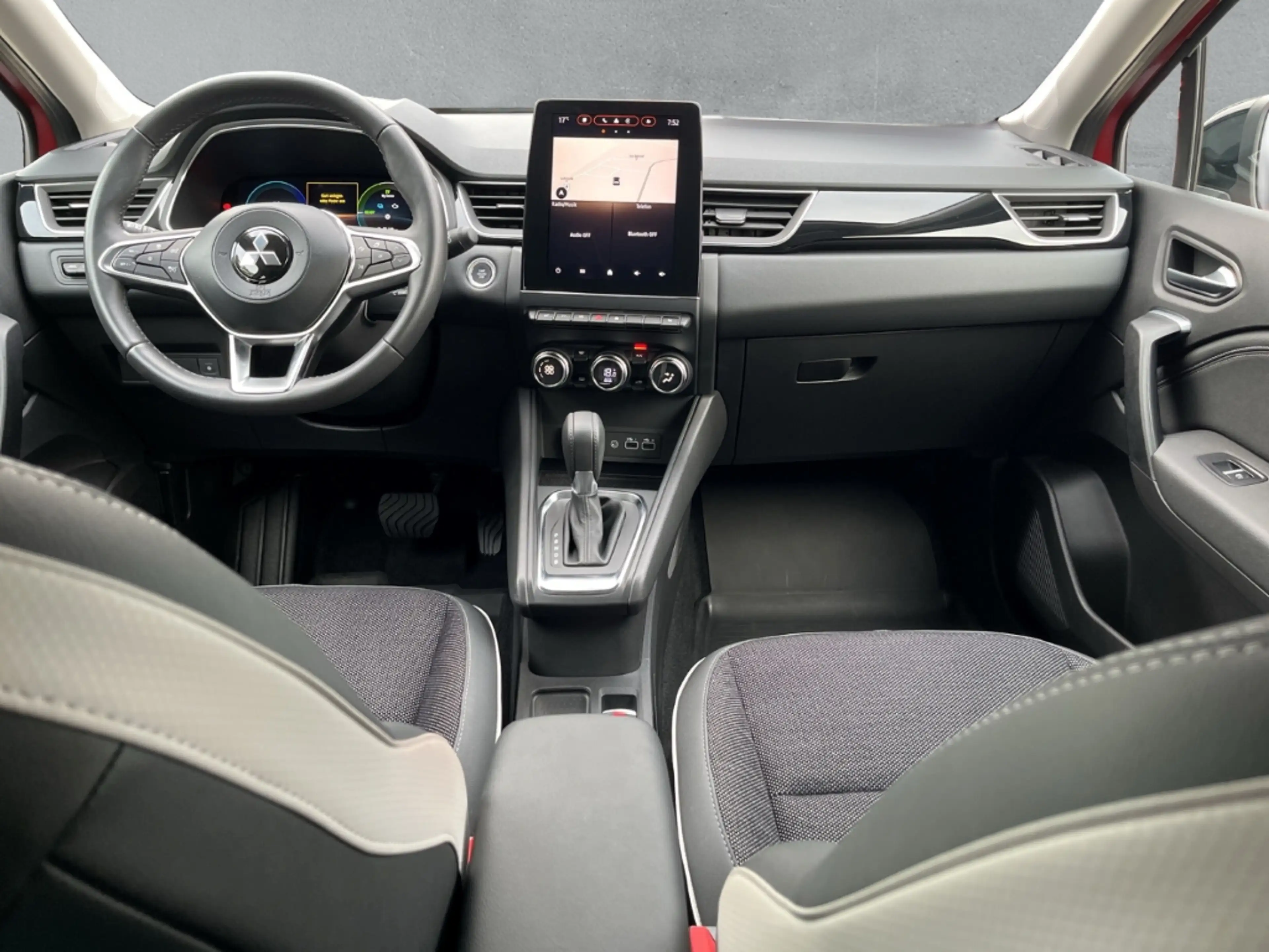 Mitsubishi ASX Intro Edition Plug-in-Hybrid Winter-Pak. PDC Kamer — photo 10