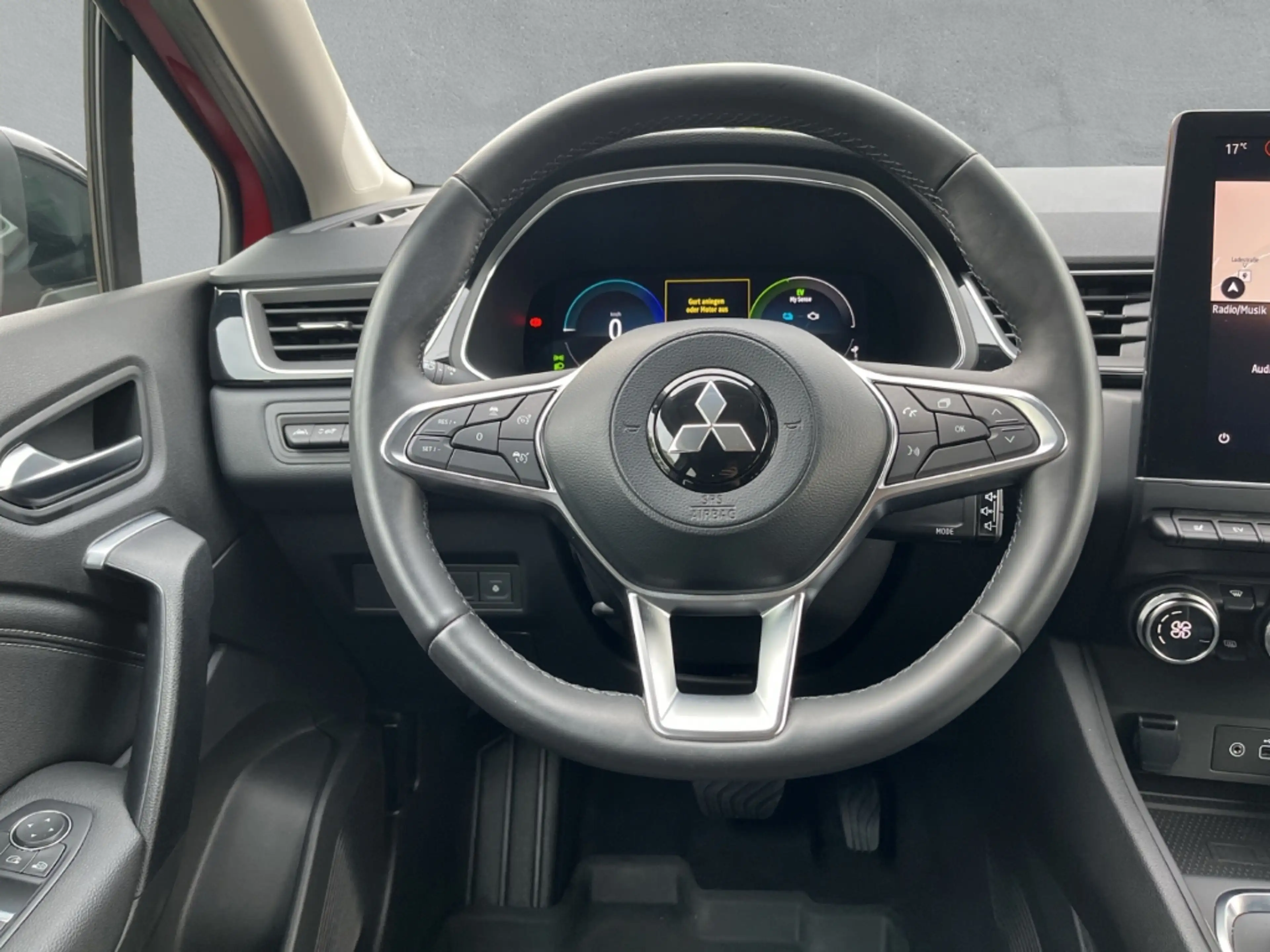 Mitsubishi ASX Intro Edition Plug-in-Hybrid Winter-Pak. PDC Kamer — photo 13