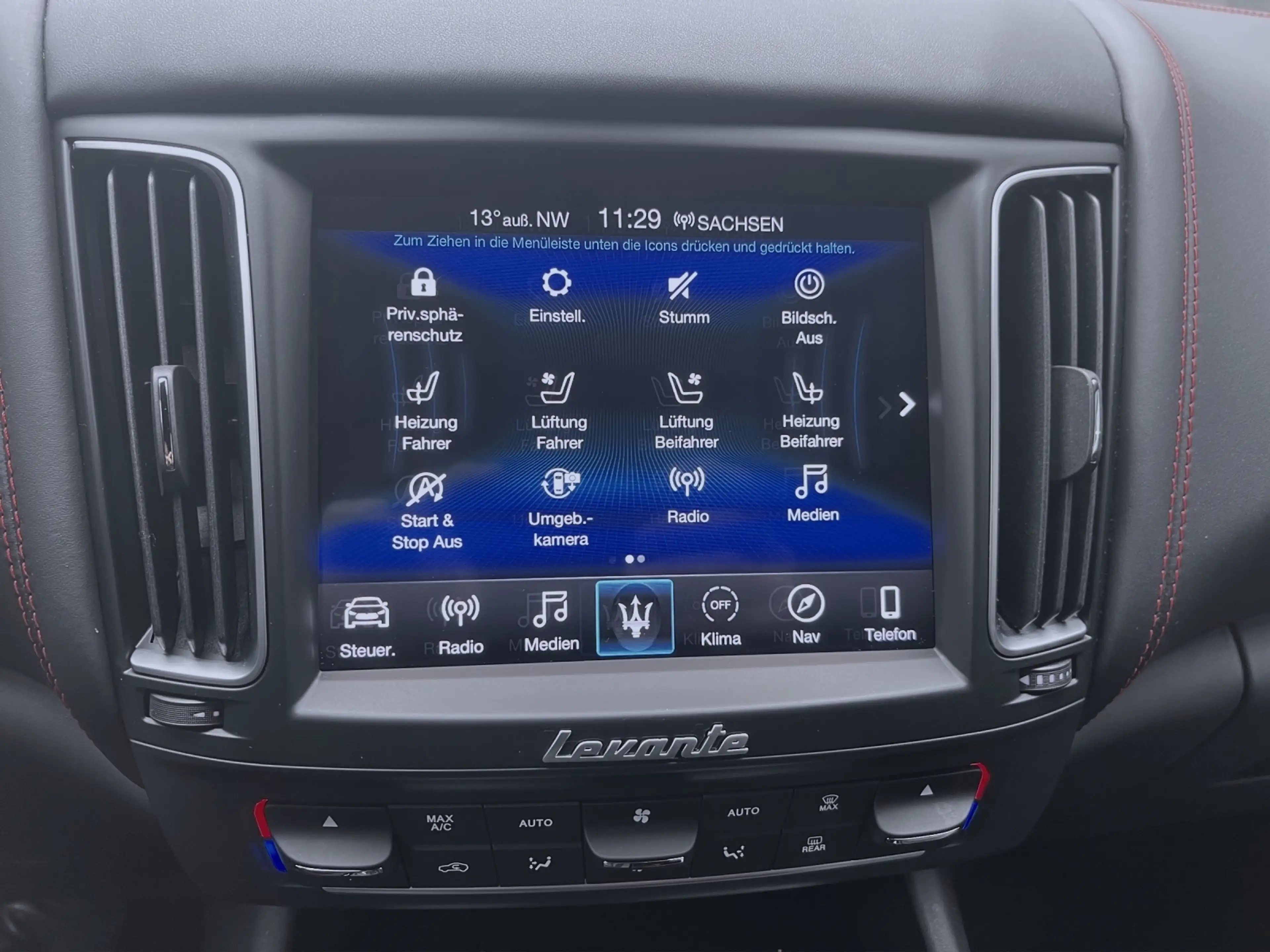 Maserati Levante SQ4 GranSport — photo 14