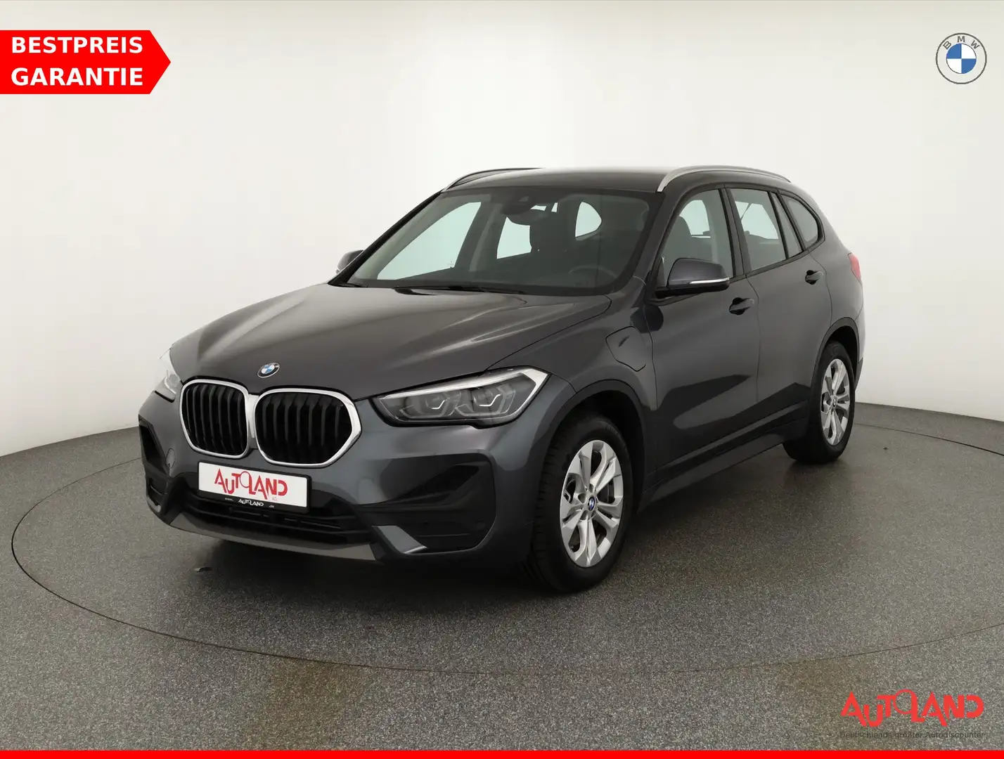 BMW X1 25e xDrive Advantage LED Navi DAB AHK Tempo Grau - 1