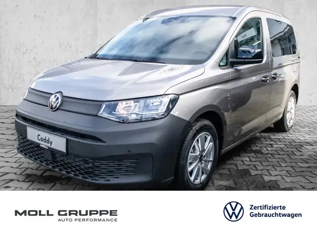 2025 Volkswagen Caddy Life in Beige for sale