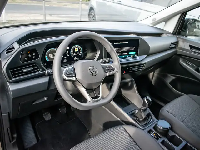 Volkswagen Caddy Life view 6