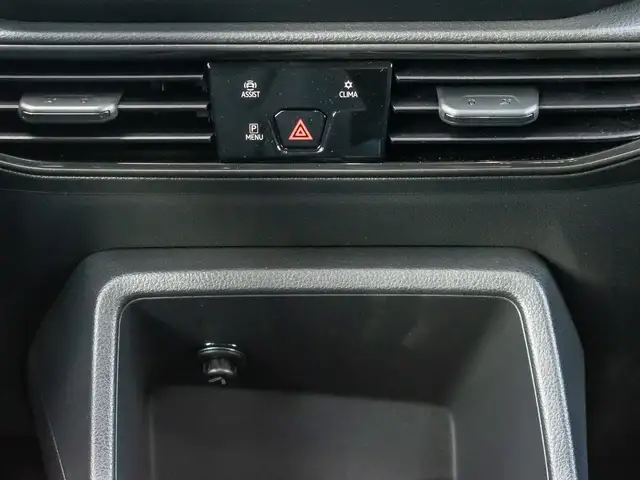 Volkswagen Caddy Life view 12