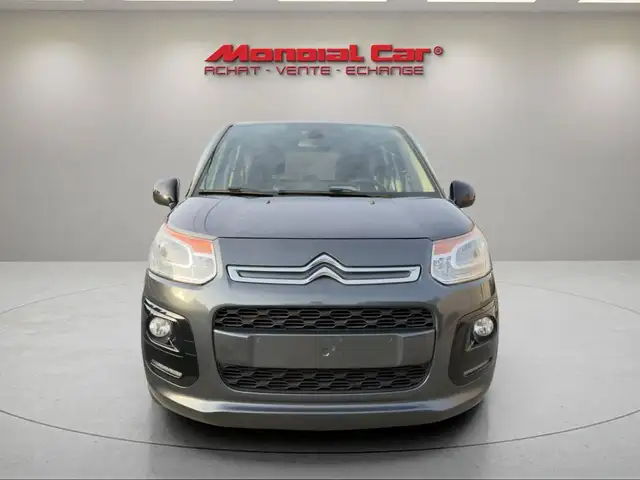 Citroen C3 Picasso view 9