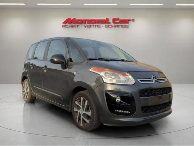 Citroen C3 Picasso view 8