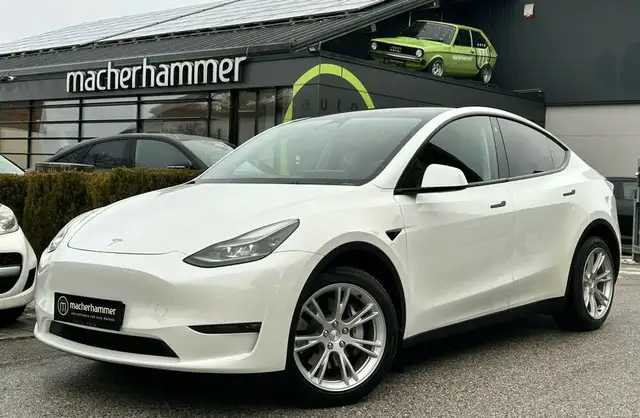 Tesla Model Y Long Range Dual AWD*LED*AUTO*PANO*AHK*20''