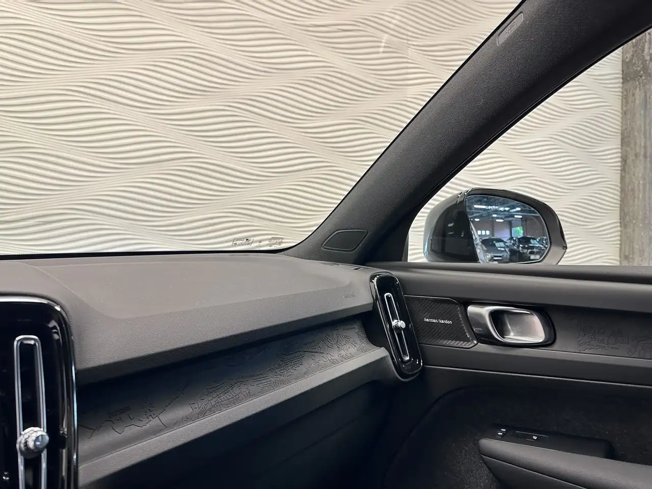 Volvo XC40 Recharge*82kWh*TWIN ULTIM*96.8% SOH*H/K*, миниатюра 30